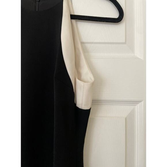 Badgley Mischka Collection Y2K Black Sheath Dress with White Trim • Size 4 - Picture 3 of 4